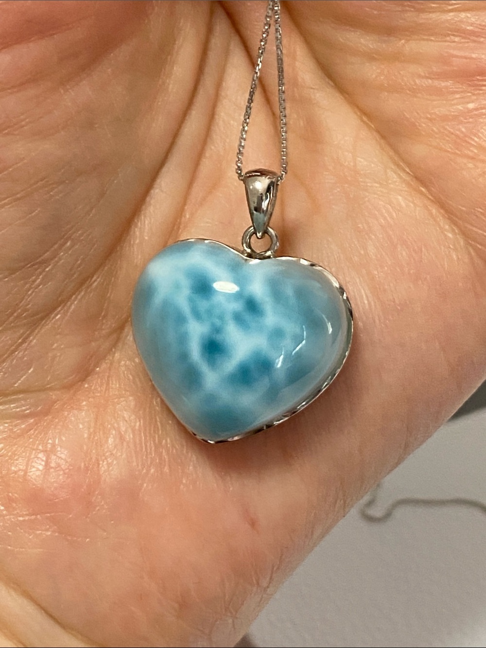 High Quality AAA Natural Larimar Heart Silver Pendant Necklace - Picture 5 of 13